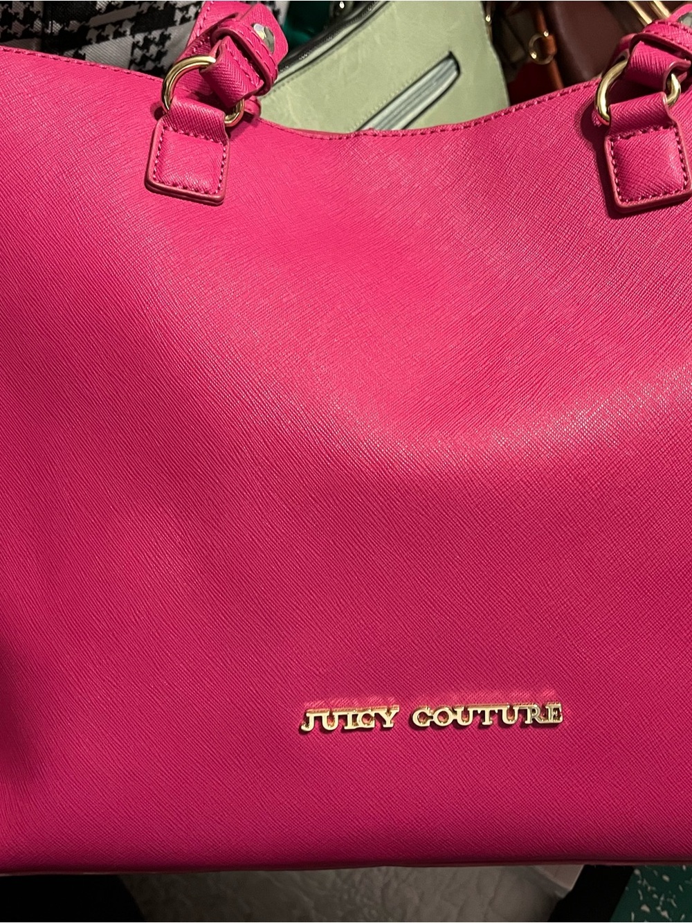 fuchsia Juicy Couture saffiano leather tote bag w gold-tone hardware heart charm